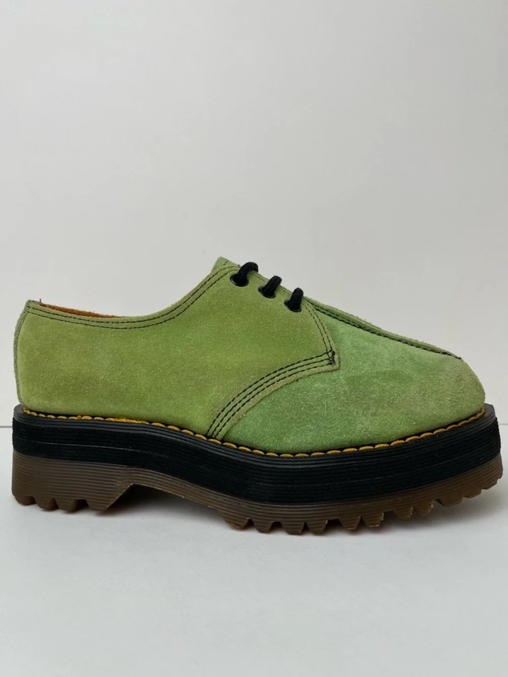 Vintage Dr. Martens England Crazy Bomb Green Suede Platform Oxfords UK 4